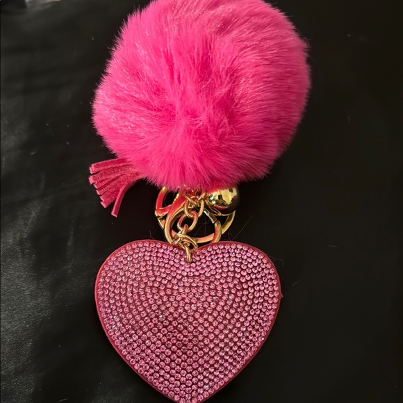 Pink Heart Key Holder with Pom Pom - Picture 1 of 1